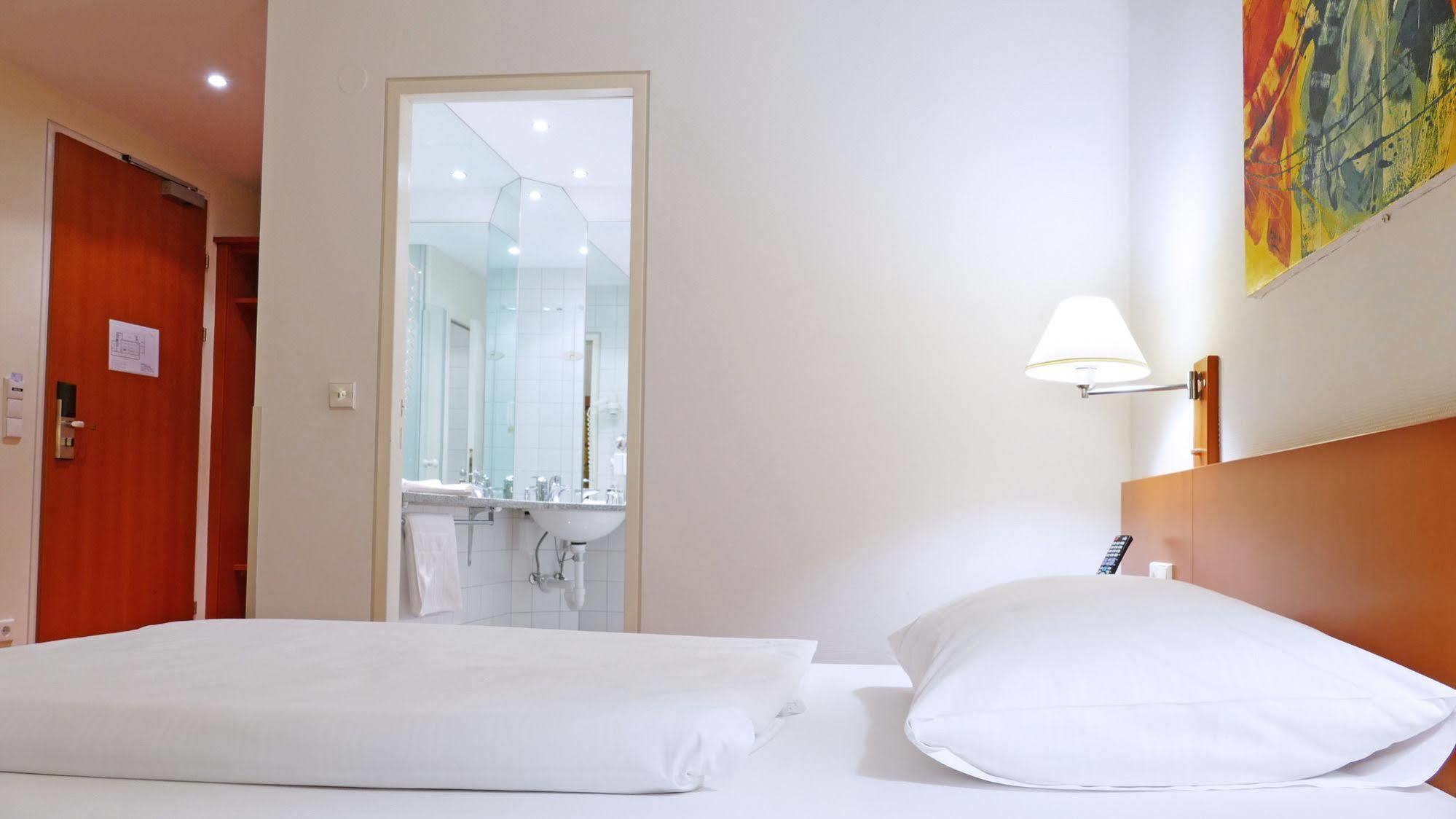 Central Hotel Loewen Feldkirch Kültér fotó